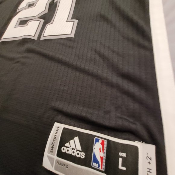 *VINTAGE* Tim Duncan - San Antonio Spurs - Adidas Swingman Black Jersey (Large) - Picture 4 of 4